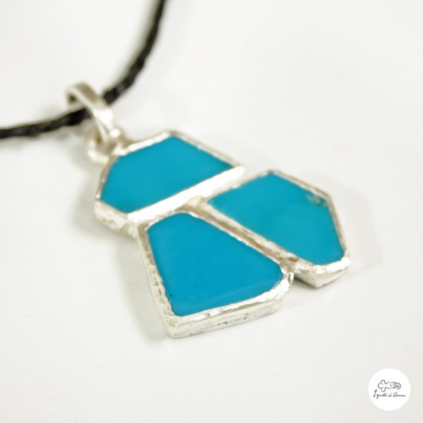 Silver pendant with turquoise - Image 2