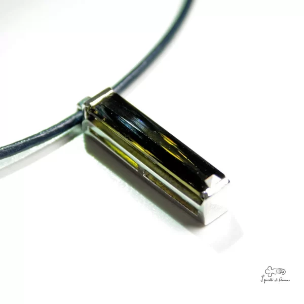 White gold pendant with tourmaline - Image 2